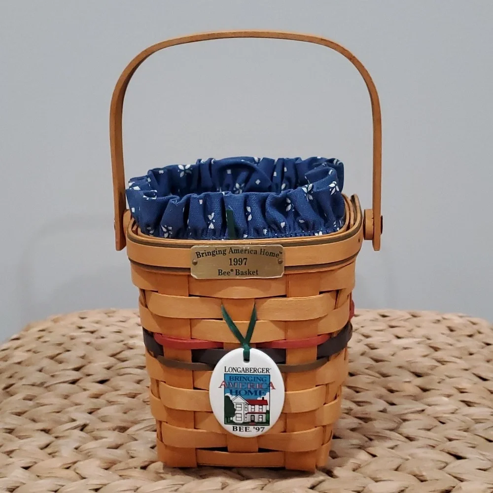 Longaberger 1997 Bee Basket Liner Tie-on & Protector Set
